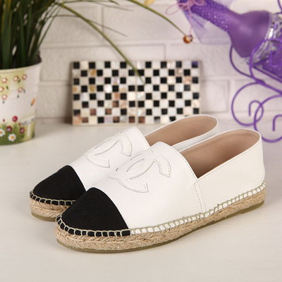 CHANEL Loafers Women--080